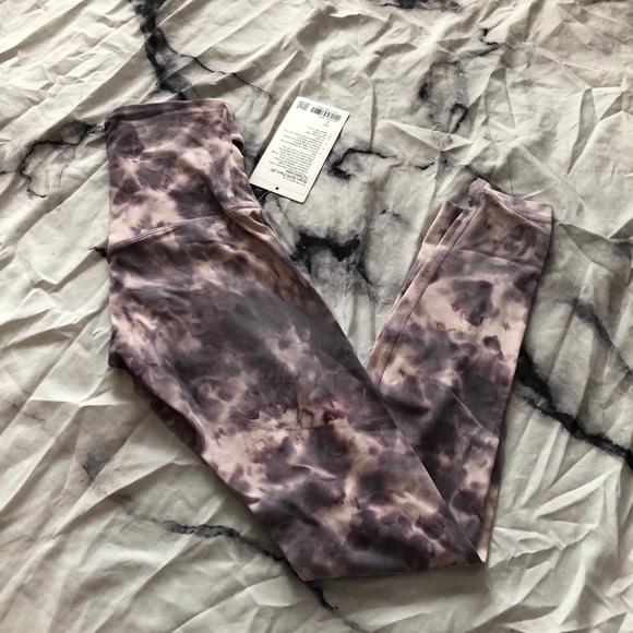 NWT Lulu Align Diamond Dye Criss Cross Leggings - Picture 2 of 7